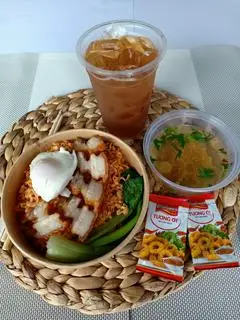 Hình ảnh Combo mì heo giòn súp trứng - trà tắc