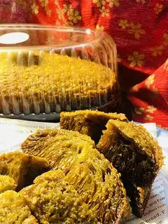 Hình ảnh Bánh bò lá dứa cốt dừa