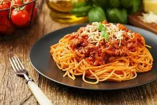 Hình ảnh Mỳ Ý sốt bò bằm 