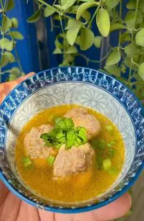 Hình ảnh Mọc thêm