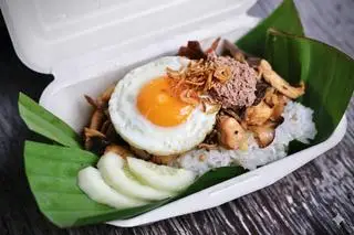 Hình ảnh Xôi gà thập cẩm