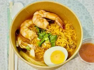 Hình ảnh Mì cay lẩu Thái tôm tươi giòn ngọt