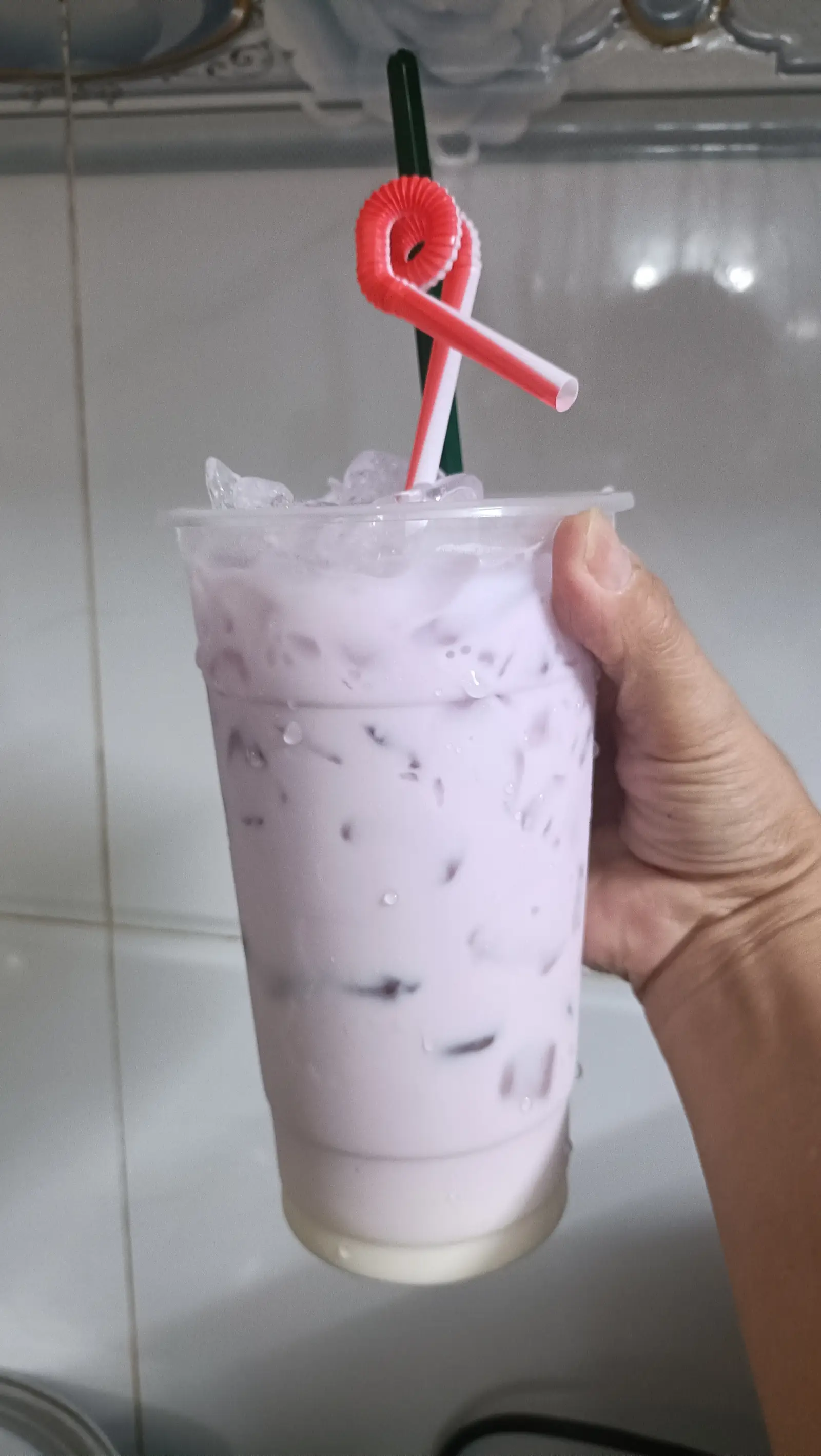 Hình ảnh Latte Khoai môn