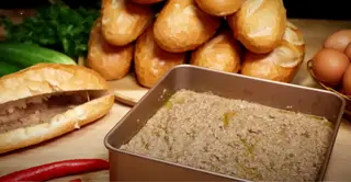 Hình ảnh Bánh mì pate