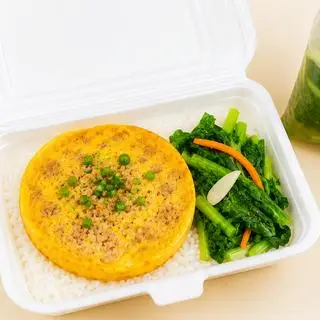 Hình ảnh Cơm Trứng Chiên Thịt Bằm