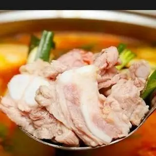 Hình ảnh Lẩu sụn to 4-6 người ăn