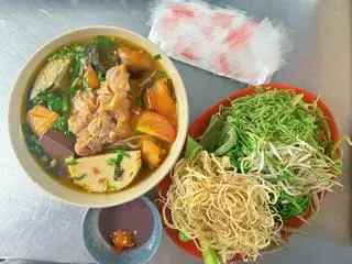 Hình ảnh Bún riêu thập cẩm xương