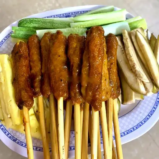 Hình ảnh Nem Lụi (6 cái)