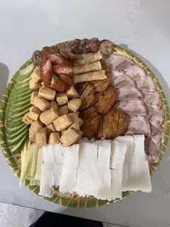 Hình ảnh Combo 4 tụi mình kèm 4 nước