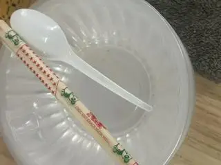 Hình ảnh Tô Muỗng Đũa