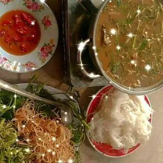 Hình ảnh Lẩu Gà Ta Lá Giang - Nửa con