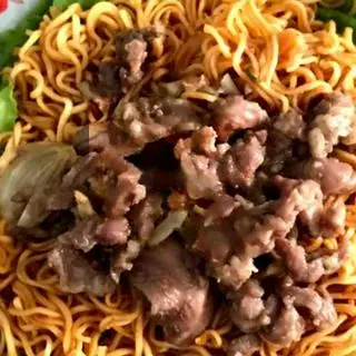 Hình ảnh Mỳ bò trộn