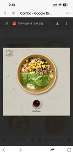Hình ảnh Cơm gà lá quế