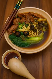 Hình ảnh Mì bò hầm