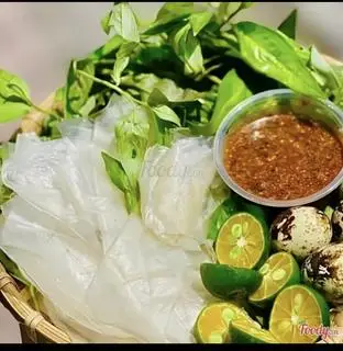 Hình ảnh Bánh tráng chấm sốt muối gánh