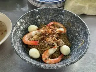Hình ảnh Hủ tiếu tôm - trứng - thịt xay