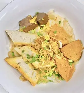 Hình ảnh Bánh canh chả cua - mọc cua