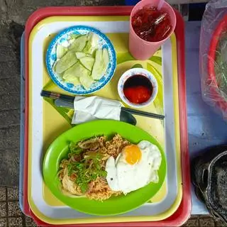 Hình ảnh Mì xào bò trứng