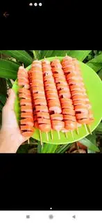 Hình ảnh Xúc xích lốc xoáy lắc phô mai 