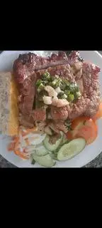 Hình ảnh Cơm Sườn +Ốp La+ Chả