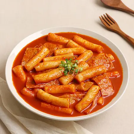 Hình ảnh tokbokki chả cá gà cay phô mai