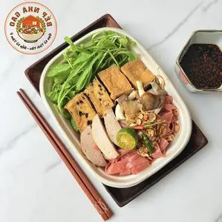 Hình ảnh Mì Quảng Trộn CHAY - tặng sữa đậu nhỏ