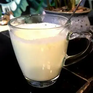 Hình ảnh Sen sữa lá nếp nóng