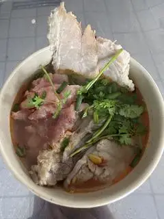 Hình ảnh Chén Tái (Gân, Nạm)