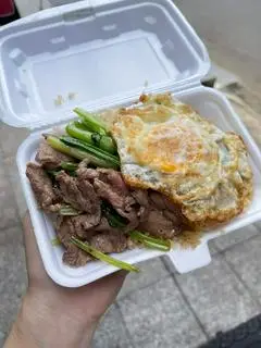 Hình ảnh Mì Trộn Bò Trứng 