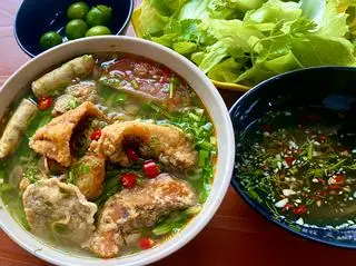 Hình ảnh Bún Cá Đặc Biệt ( cá , chả , giò ) 