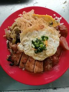 Hình ảnh sườn bì chả trứng lạc xương 