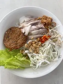 Hình ảnh Bún mắm nêm thịt luộc - chả