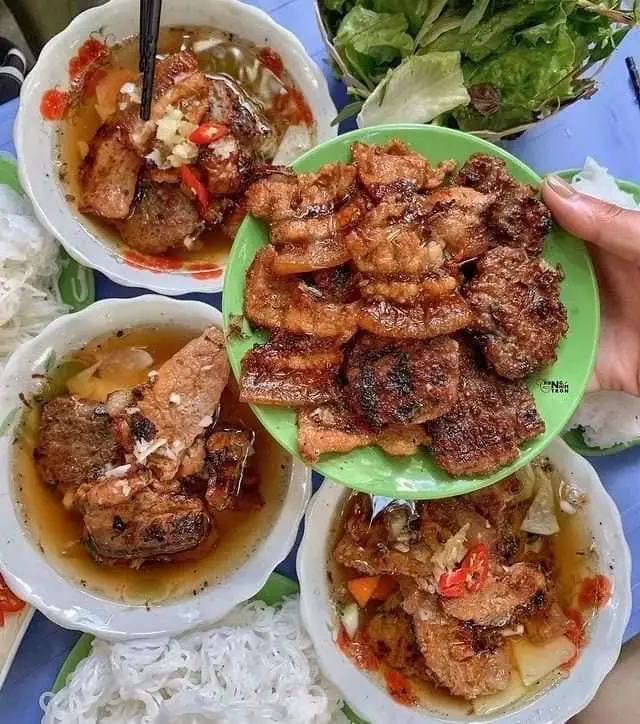 Hình ảnh Bún chả thịt miếng 