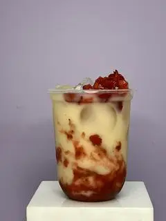 Hình ảnh Yakult dâu