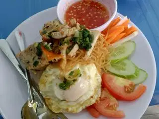Hình ảnh cơm tấm bì chả trứng 