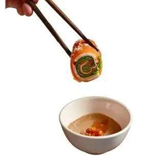 Hình ảnh Phở cuốn - 1 cuốn tuỳ chọn