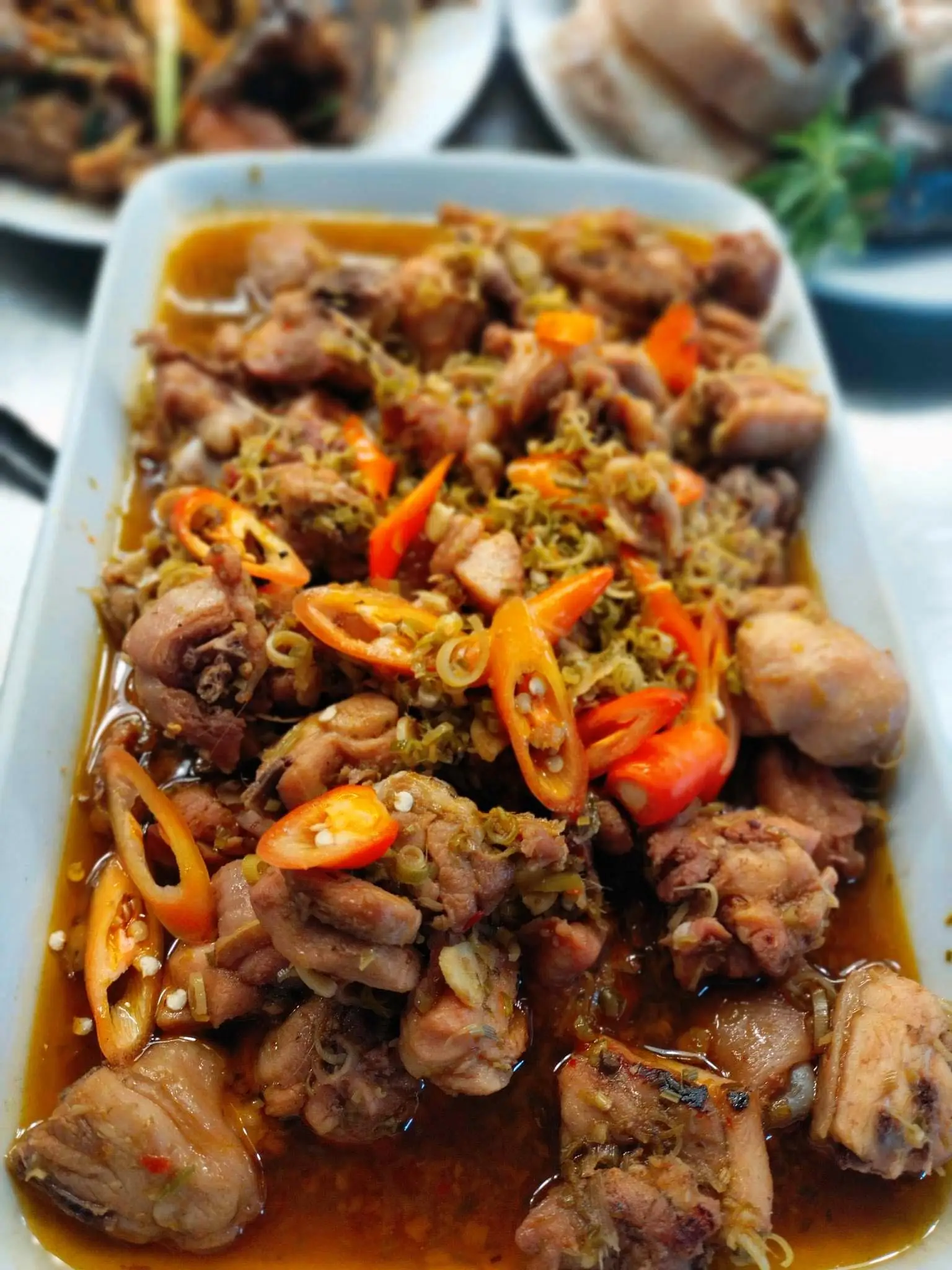 Hình ảnh Cơm Gà Kho Sả Ớt