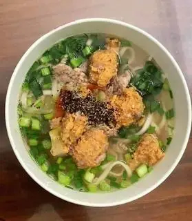 Hình ảnh bún bò chả cua 
