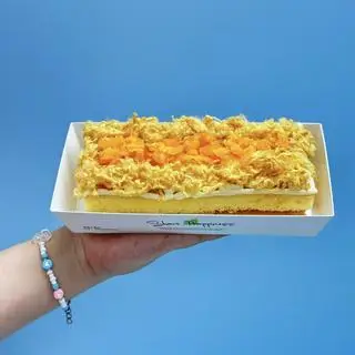 Hình ảnh Bánh bông lan trứng muối sốt phomai