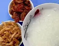 Hình ảnh cháo trắng thịt kho 