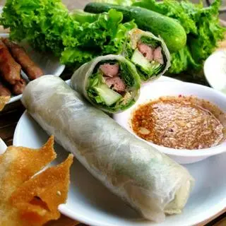 Hình ảnh Bánh cuốn nem nướng 