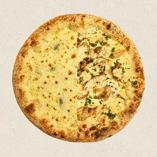 Hình ảnh Pizza 4 cheese và Pizza Gà nấm sốt kem