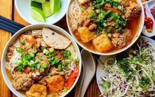 Hình ảnh Canh bún riêu cua đồng thập Cẩm