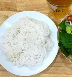Hình ảnh Đĩa bún to