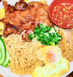 Hình ảnh Cơm tấm sườn chà