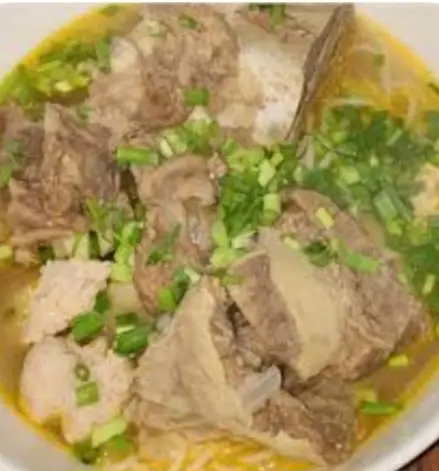 Hình ảnh Bún Bò Nạm Sườn Sụn 