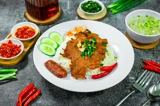 Hình ảnh CƠM TẤM SƯỜN - LẠP XƯỞNG