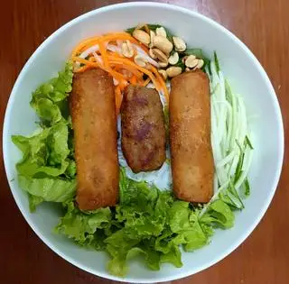 Hình ảnh Bún nem nướng + chả giò chiên