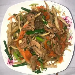 Hình ảnh Miến Xào Nấm Gà