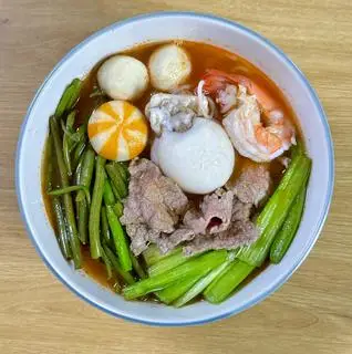 Hình ảnh Bún Thái Bò Tái